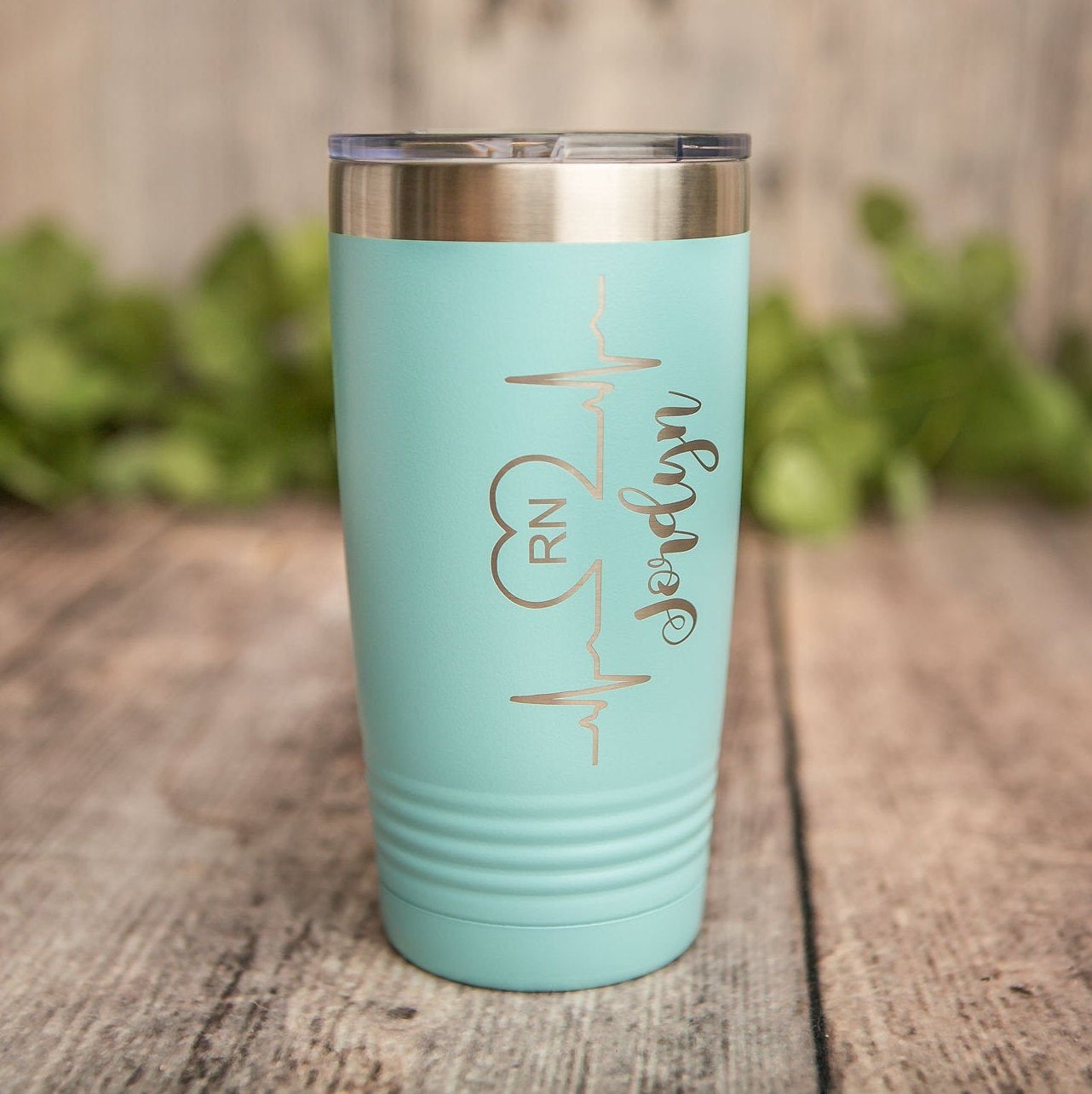 https://3cetching.com/wp-content/uploads/2020/09/personalized-engraved-nurse-tumbler-cup-nurse-graduation-gift-5f5fb538.jpg